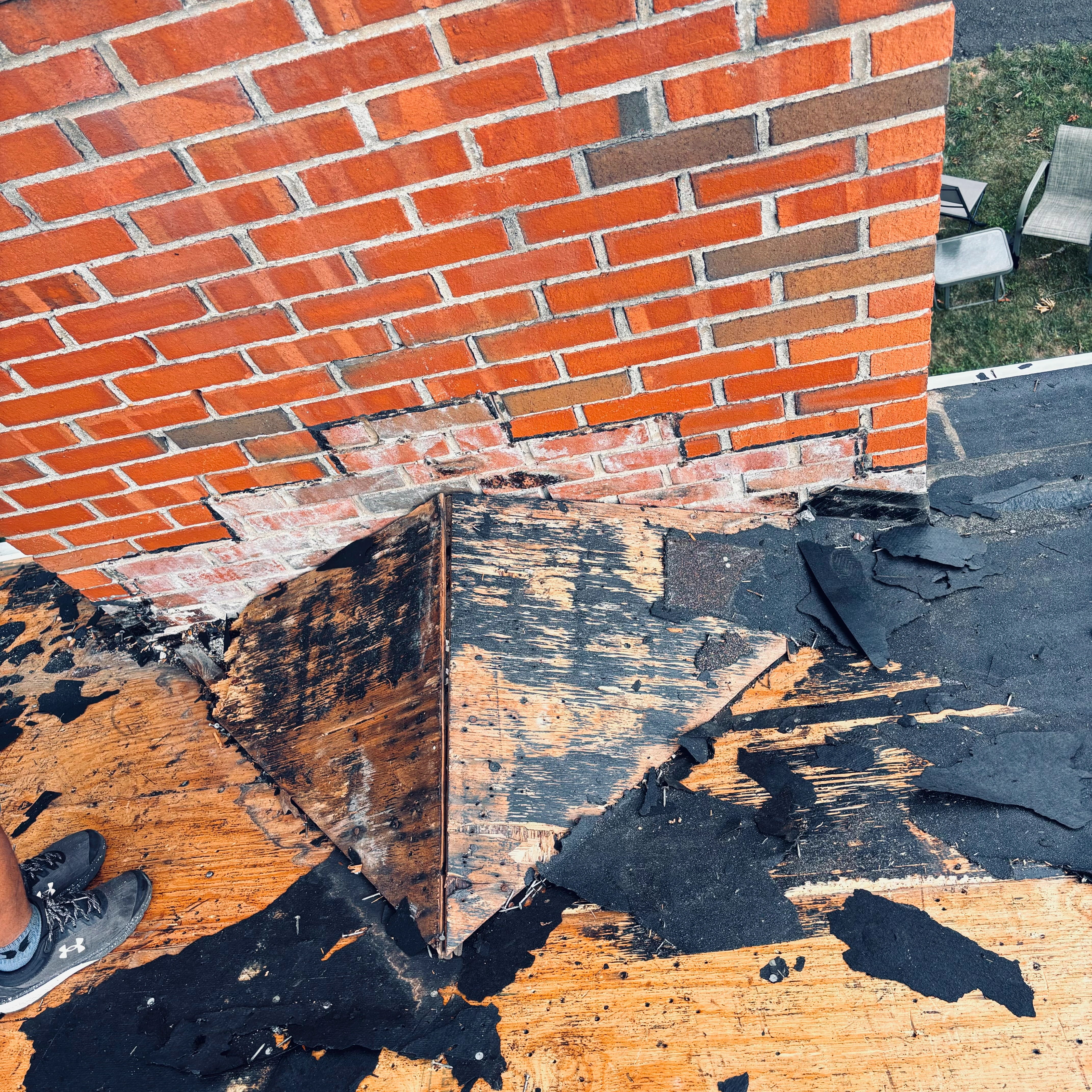 Roof before repair and replacement
